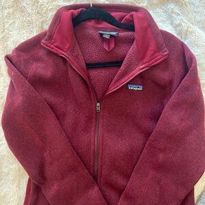 Women’s Patagonia zip up fleece excellent condition!